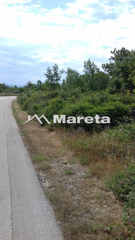 Žunići, komercijalno zemlji&scaron;te 1500m2