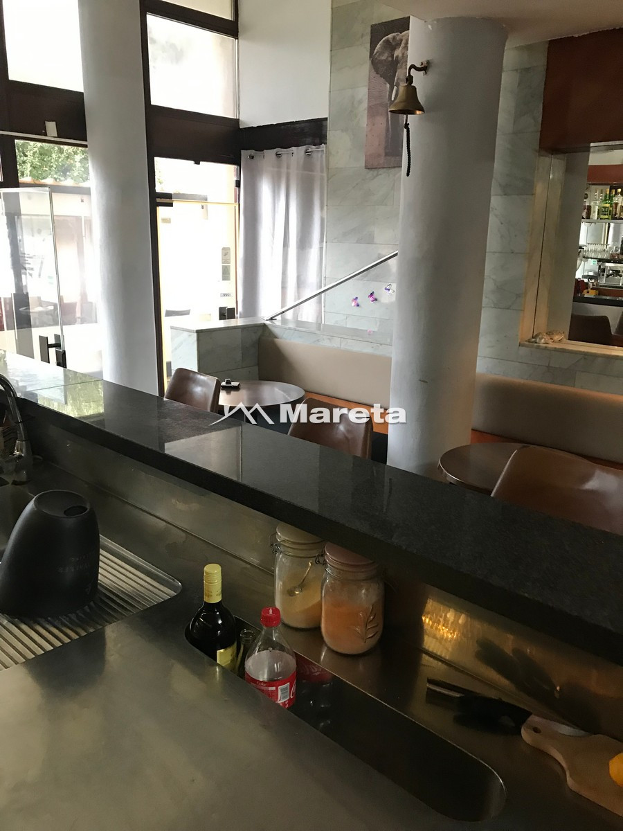 UHODANI CAFFE BAR 78M2 + TERASA!!!