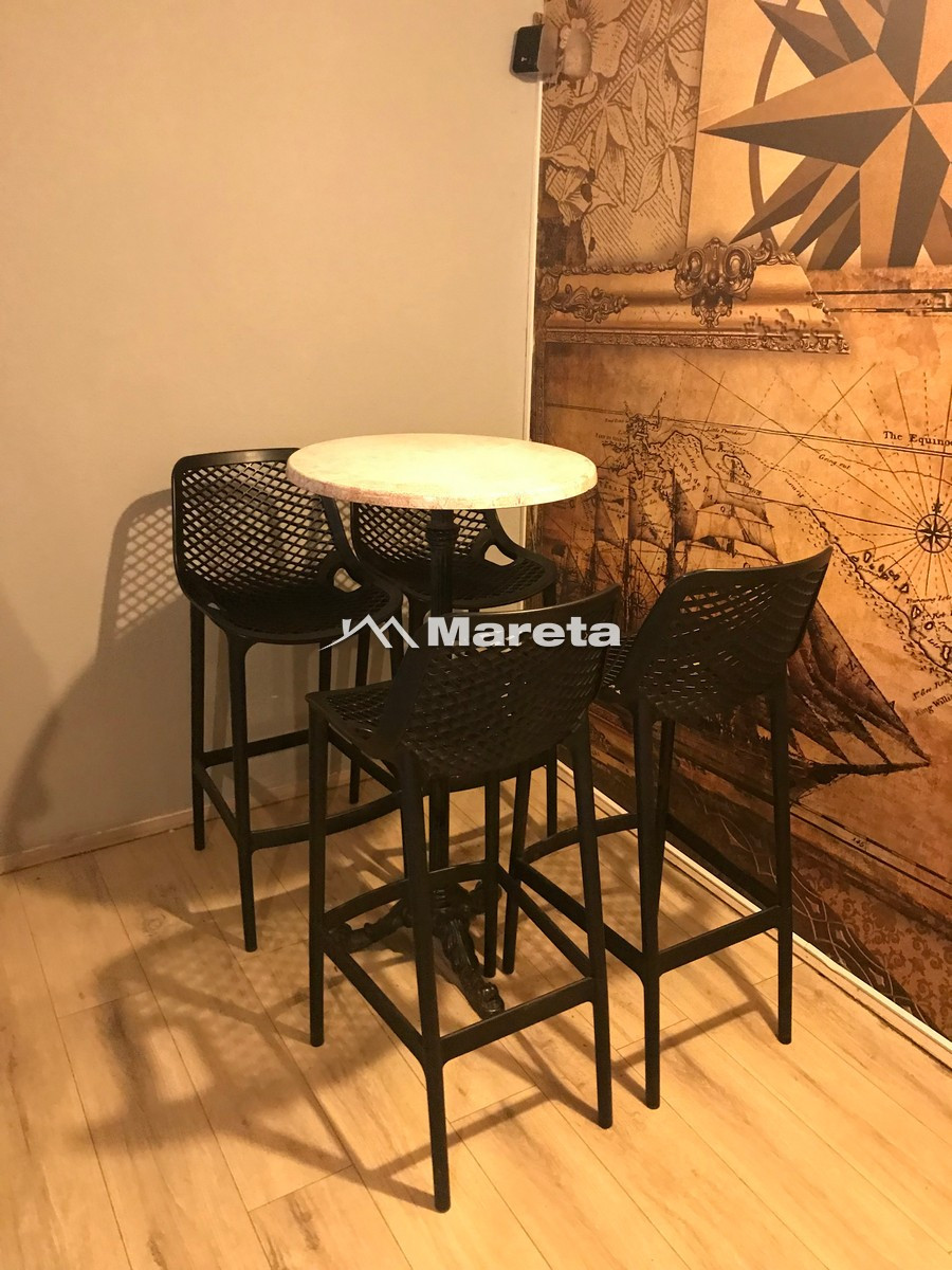 UHODANI CAFFE BAR 78M2 + TERASA!!!