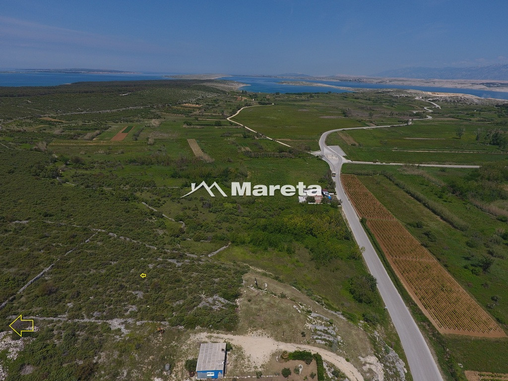 Građevinsko zemlji&scaron;te, Vrsi, 8010 m2
