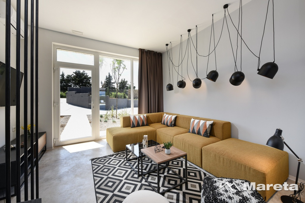 MODERNA NOVA VILLA SA 13 SOBA I BAZENOM!!!