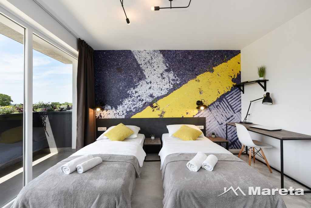 MODERNA NOVA VILLA SA 13 SOBA I BAZENOM!!!