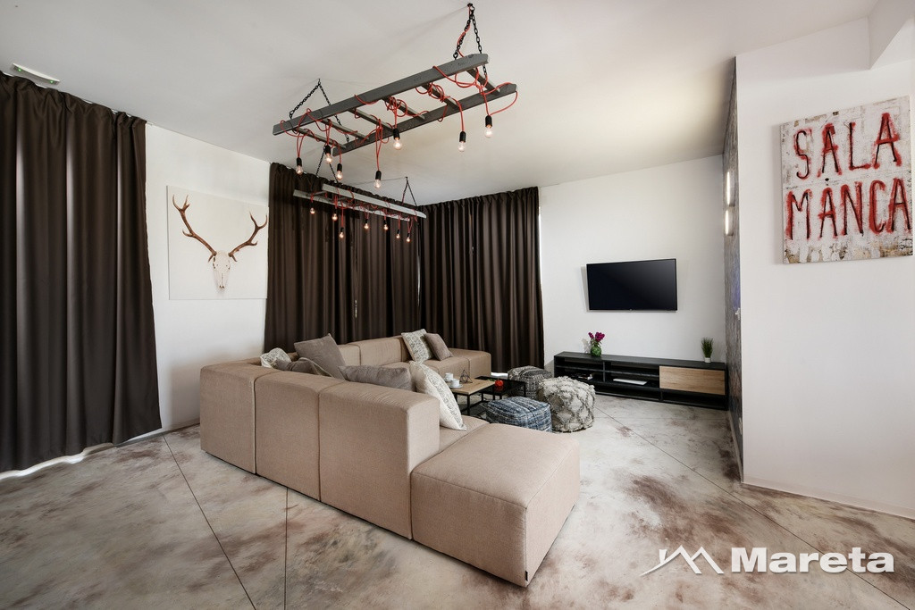 MODERNA NOVA VILLA SA 13 SOBA I BAZENOM!!!