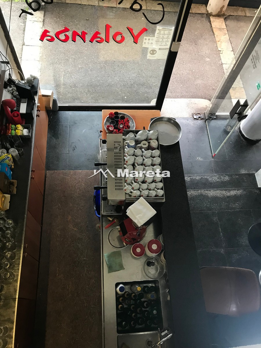 UHODANI CAFFE BAR 78M2 + TERASA!!!