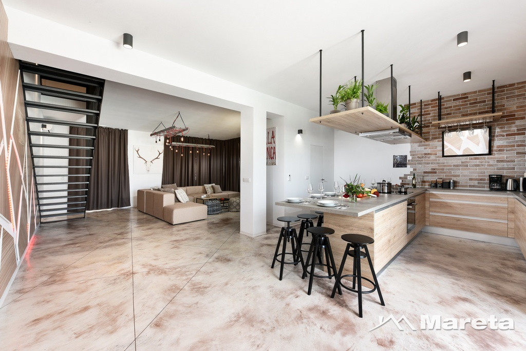 MODERNA NOVA VILLA SA 13 SOBA I BAZENOM!!!