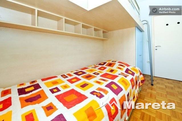 KUĆA SA 7 ODVOJENIH APARTMANA