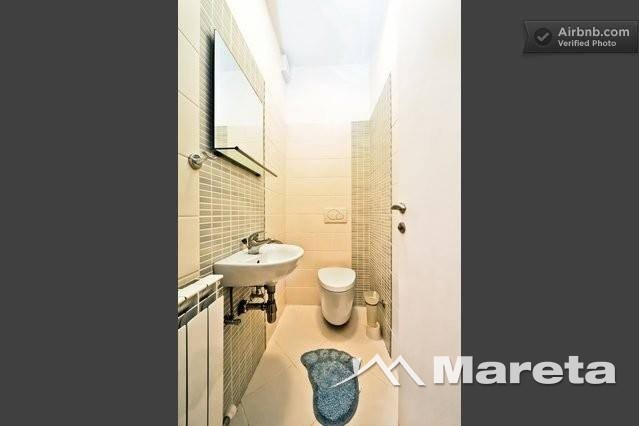 KUĆA SA 7 ODVOJENIH APARTMANA